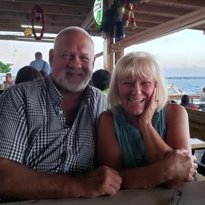 Meet your Posher, Bruce